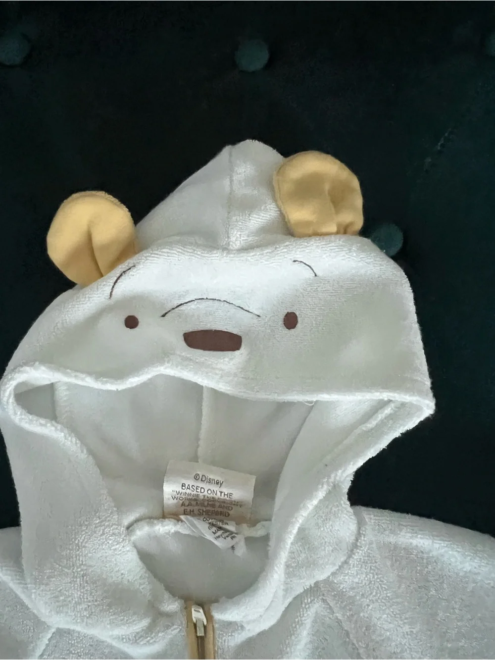 Classic Winnie the Pooh Cream Zip Sleep Sack  Pajamas Bath Robe One Size